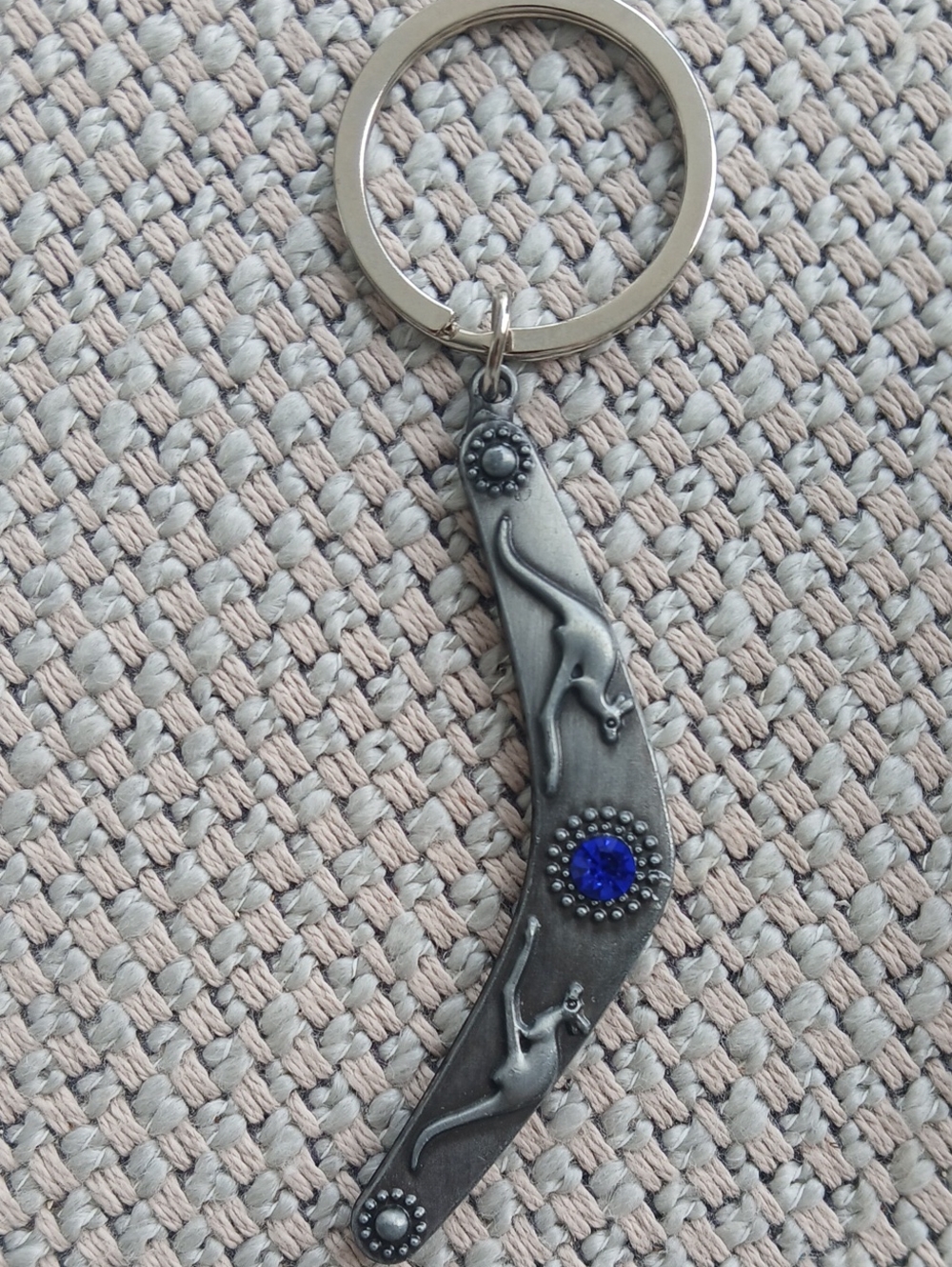 Key Chain with drawstring velour pouch - Picture 2 of 3